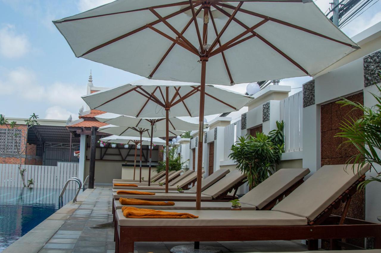 Kampong Thom Palace Hotel Dış mekan fotoğraf